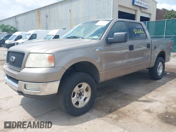 2004 Ford F-150 XLT z VIN 1FTPW145X4KA58345, wystawiony jako IAAI lot #42522422 z przebiegiem Nie podano mil oraz . Historia ofert i sprzedaży dostępna na DreamBid. Obrazek 2.
