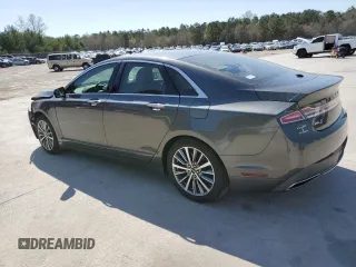 2017 Lincoln MKZ Select z VIN 3LN6L5CC7HR618752, wystawiony jako Copart lot #50566125 z przebiegiem 90 008 mil mil oraz Szkoda całkowita • Salvage title. Historia ofert i sprzedaży dostępna na DreamBid. Obrazek 2.
