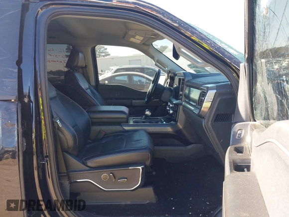 2021 Ford F-150 XL with VIN 1FTFW1E58MFA84347, listed as a IAAI auction lot 41402387 with 133,150 mi miles. Bid and sale history available at carsss.com. Image 5.