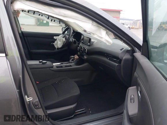 2020 Nissan Sentra S with VIN 3N1AB8BV9LY251683, listed as a IAAI auction lot 41740222 with 67,771 mi miles. Bid and sale history available at carsss.com. Image 5.