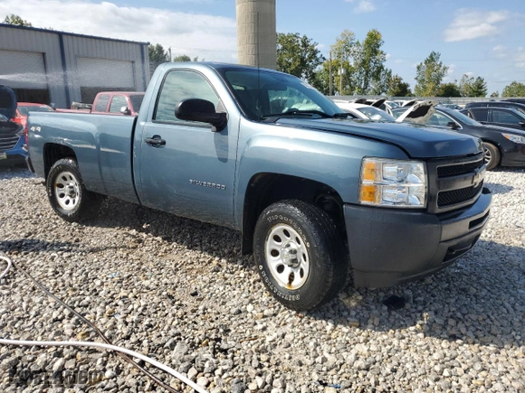 2011 Chevrolet Silverado 1500 Work Truck with VIN 1GCNKPE04BZ112459, listed as a Copart auction lot 69877704 with 141,795 mi miles and Clean Title. Bid and sale history available at carsss.com. Image 4.
