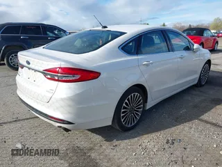 2018 Ford Fusion SE with VIN 3FA6P0HDXJR127018, listed as a IAAI auction lot 42013450 with 93,761 mi miles. Bid and sale history available at carsss.com. Image 4.
