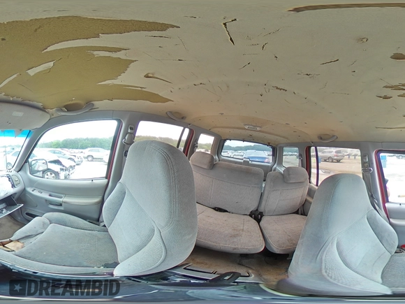 1996 Ford Explorer XL z VIN 1FMDU32X5TUD14799, wystawiony jako Copart lot #54529405 z przebiegiem 195 730 mil mil oraz Szkoda całkowita • Salvage title. Historia ofert i sprzedaży dostępna na DreamBid. Obrazek 15.