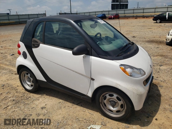 2009 Smart fortwo Pure with VIN WMEEJ31X19K216555, listed as a Copart auction lot 64412765 with 74,152 mi miles and Clean title. Bid and sale history available at DreamBid. Image 4.