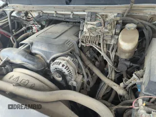 2009 Chevrolet Silverado 3500HD with VIN 1GBHK79K79E156633, listed as a IAAI auction lot 42610304 with Not provided miles and . Bid and sale history available at DreamBid. Image 24.