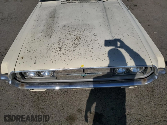 1969 Ford Thunderbird with VIN 9Y87N133677, listed as a Copart auction lot 89146415 with 83,190 mi miles and Clean Title. Bid and sale history available at DreamBid. Image 11.