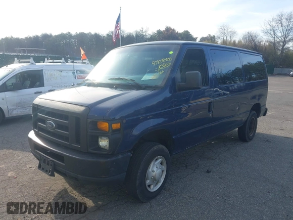 2008 Ford Econoline Passenger XL with VIN 1FBNE31L78DA63624, listed as a IAAI auction lot 42036906 with 94,644 mi miles. Bid and sale history available at carsss.com. Image 2.