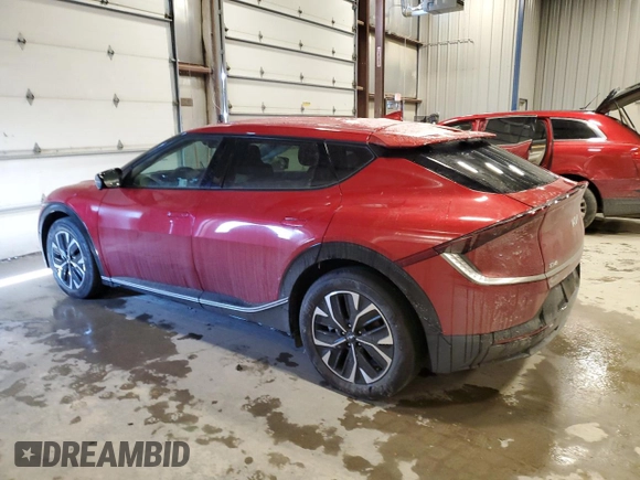 2024 Kia EV6 Light Long Range with VIN KNDC3DLCXR5168374, listed as a Copart auction lot 88221655 with 3,813 mi miles and Salvage Title. Bid and sale history available at carsss.com. Image 2.