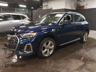 2022 Audi Q5 S line Premium Plus with VIN WA1EAAFY3N2088893, listed as a IAAI auction lot 41405327 with 35,566 mi miles. Bid and sale history available at carsss.com. Image 17.