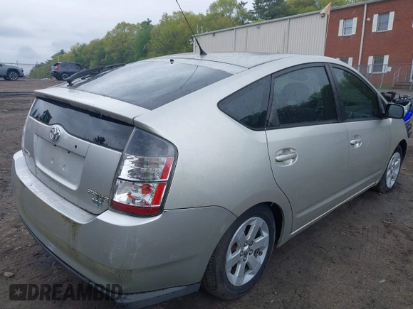 2004 Toyota Prius with VIN JTDKB20U940115946, listed as a IAAI auction lot 42202909 with 213,844 mi miles and . Bid and sale history available at DreamBid. Image 4.