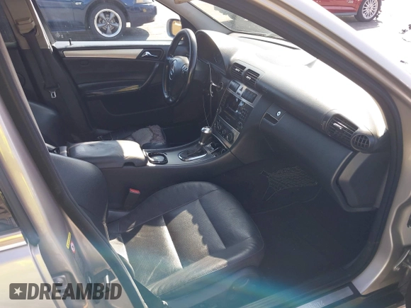 2006 Mercedes-Benz C 230 Sport with VIN WDBRF52H76A852501, listed as a IAAI auction lot 42637312 with 250,314 mi miles and . Bid and sale history available at DreamBid. Image 5.