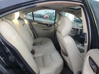 2003 Volvo S60 2.4L with VIN YV1RS61T732266261, listed as a Copart auction lot 87686255 with 106,129 mi miles and Salvage Title. Bid and sale history available at carsss.com. Image 10.