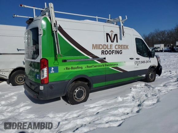 2018 Ford Transit with VIN 1FTYR2CMXJKA72171, listed as a Copart auction lot 89252405 with Not Provided miles and Salvage Title. Bid and sale history available at carsss.com. Image 3.