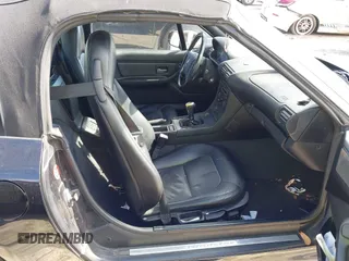 1997 BMW 3 Series Z3 1.9 z VIN 4USCH7326VLE03768, wystawiony jako IAAI lot #41422639 z przebiegiem Nie podano mil oraz . Historia ofert i sprzedaży dostępna na DreamBid. Obrazek 5.