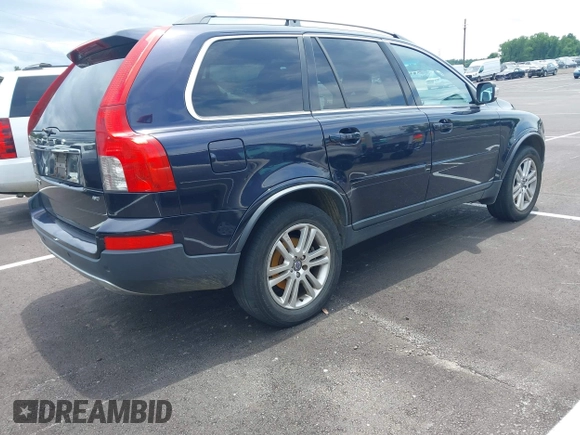 2011 Volvo XC90 I6 с VIN YV4952CZ5B1574408, выставлен на аукционе IAAI как лот 42501363 с пробегом 193 539 миль миль и . История ставок и продаж доступна на DreamBid. Изображение 4.