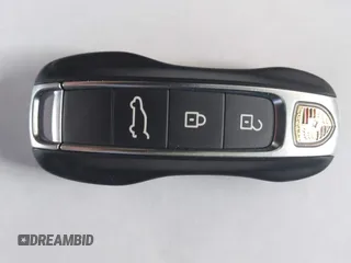 2024 Porsche Cayenne S z VIN WP1AL2AY3RDA35194, wystawiony jako IAAI lot #40984680 z przebiegiem 23 852 mil mil oraz . Historia ofert i sprzedaży dostępna na DreamBid. Obrazek 11.