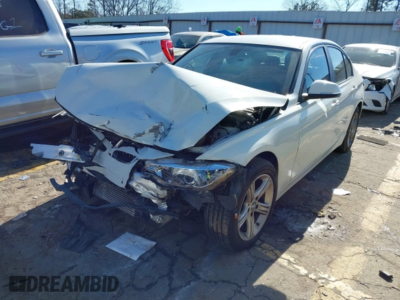 2013 BMW 3 Series 320i with VIN WBA3B1C56DF462549, listed as a IAAI auction lot 41411287 with 119,146 mi miles. Bid and sale history available at carsss.com. Image 17.