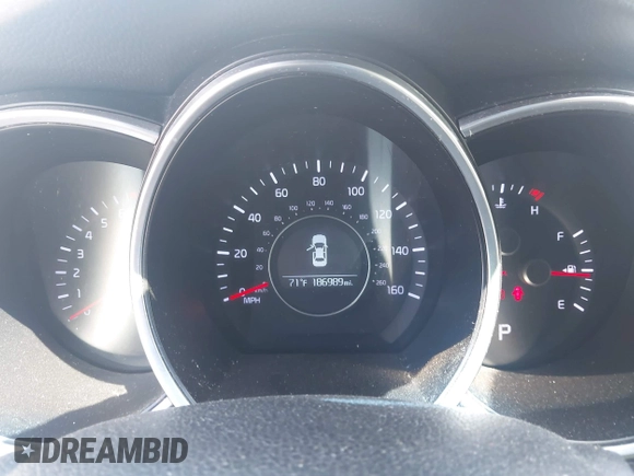 2014 Kia Optima LX with VIN 5XXGM4A72EG339998, listed as a IAAI auction lot 42132720 with 186,989 mi miles. Bid and sale history available at carsss.com. Image 7.