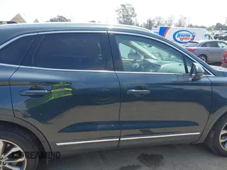 2019 Lincoln MKC Select with VIN 5LMCJ2C99KUL12435, listed as a IAAI auction lot 42288701 with 98,083 mi miles and . Bid and sale history available at DreamBid. Image 13.