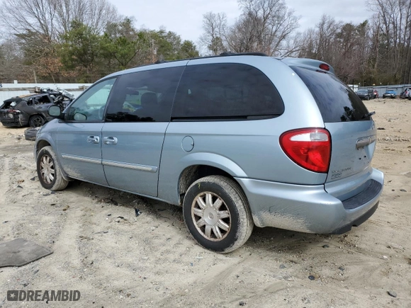 2006 Chrysler Town & Country LWB Touring with VIN 2A4GP54L36R809108, listed as a Copart auction lot 47752685 with 201,125 mi miles and Salvage Title. Bid and sale history available at carsss.com. Image 2.