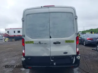 2016 Ford Transit с VIN 1FTYE2CM7GKA06309, выставлен на аукционе IAAI как лот 42212650 с пробегом 309 520 миль миль и . История ставок и продаж доступна на DreamBid. Изображение 17.