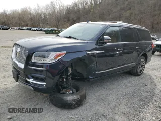 2021 Lincoln Navigator Reserve z VIN 5LMJJ3LT2MEL18762, wystawiony jako Copart lot #53667985 z przebiegiem 59 262 mil mil oraz Szkoda całkowita • Salvage title. Historia ofert i sprzedaży dostępna na DreamBid. Obrazek 1.