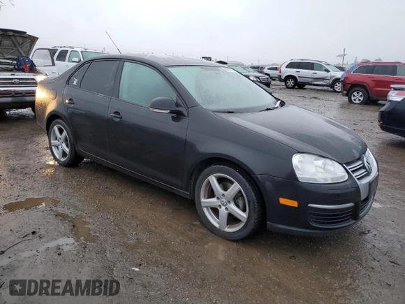 2010 Volkswagen Jetta Limited Edition z VIN 3VWAZ7AJXAM122581, wystawiony jako Copart lot #85337574 z przebiegiem 239 863 mil mil oraz Szkoda całkowita • Salvage title. Historia ofert i sprzedaży dostępna na DreamBid. Obrazek 4.
