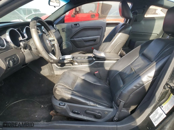 2005 Ford Mustang Deluxe with VIN 1ZVFT80NX55218563, listed as a Copart auction lot 47116505 with 171,000 mi miles and Salvage Title. Bid and sale history available at carsss.com. Image 7.