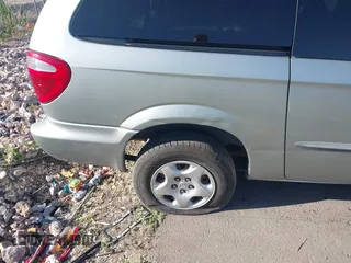 2003 Dodge Caravan SE with VIN 1D4GP24303B188329, listed as a IAAI auction lot 42532703 with 184,018 mi miles and . Bid and sale history available at DreamBid. Image 6.