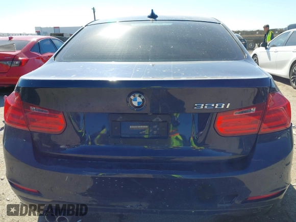 2014 BMW 3 Series 328i with VIN WBA3A5G59ENP29162, listed as a IAAI auction lot 41489678 with 85,215 mi miles. Bid and sale history available at carsss.com. Image 16.