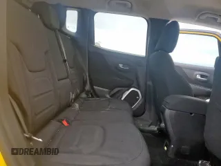 2018 Jeep Renegade Altitude with VIN ZACCJABB1JPH12561, listed as a Copart auction lot 60659245 with 39,562 mi miles and Salvage title. Bid and sale history available at DreamBid. Image 11.
