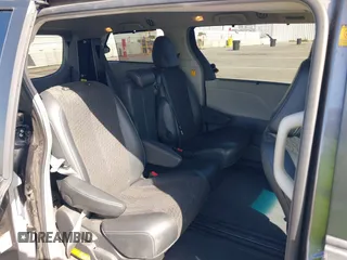 2012 Toyota Sienna SE with VIN 5TDXK3DCXCS233593, listed as a IAAI auction lot 41959611 with 85,558 mi miles. Bid and sale history available at carsss.com. Image 8.