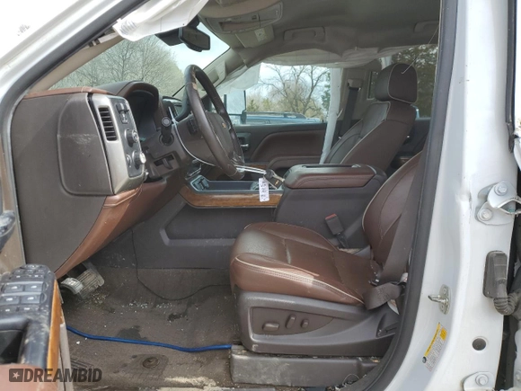 2018 Chevrolet Silverado 1500 High Country with VIN 3GCUKTEC8JG499739, listed as a Copart auction lot 47960755 with 106,381 mi miles and Salvage Title. Bid and sale history available at carsss.com. Image 7.