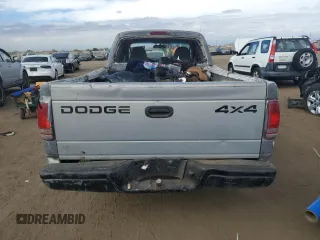 2001 Dodge Dakota SLT with VIN 1B7GG22X21S182371, listed as a Copart auction lot 76330064 with 140,917 mi miles and Non Repairable. Bid and sale history available at DreamBid. Image 6.