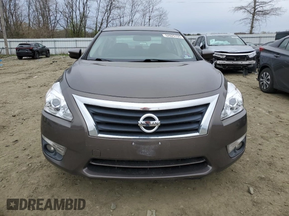 2013 Nissan Altima S with VIN 1N4AL3AP1DN473168, listed as a Copart auction lot 52625155 with 161,186 mi miles and Salvage Title. Bid and sale history available at DreamBid. Image 5.