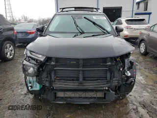 2022 Chevrolet TrailBlazer LT with VIN KL79MPSL1NB078033, listed as a Copart auction lot 79958253 with 43,023 mi miles and Salvage Title. Bid and sale history available at DreamBid. Image 5.