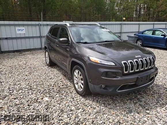 2016 Jeep Cherokee Limited z VIN 1C4PJMDS5GW121242, wystawiony jako Copart lot #55732455 z przebiegiem 132 318 mil mil oraz Szkoda całkowita • Salvage title. Historia ofert i sprzedaży dostępna na DreamBid. Obrazek 15.