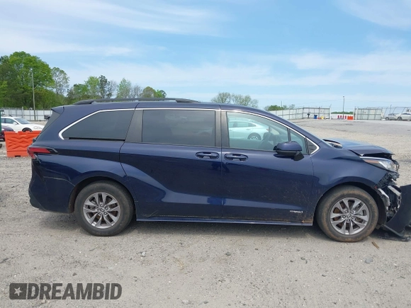 2021 Toyota Sienna LE z VIN 5TDKRKEC4MS024401, wystawiony jako IAAI lot #42043932 z przebiegiem 37 417 mil mil oraz . Historia ofert i sprzedaży dostępna na DreamBid. Obrazek 13.