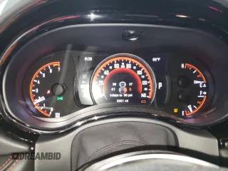 2025 Dodge Durango GT z VIN 1C4RDJDG3SC516282, wystawiony jako Copart lot #60651805 z przebiegiem 3 351 mil mil oraz Szkoda całkowita • Salvage title. Historia ofert i sprzedaży dostępna na DreamBid. Obrazek 9.