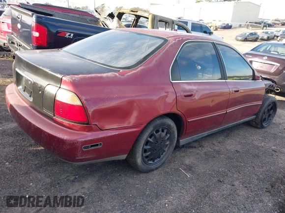 1997 Honda Accord EX with VIN 1HGCD5666VA093913, listed as a IAAI auction lot 41609847 with 193,707 mi miles and . Bid and sale history available at carsss.com. Image 4.