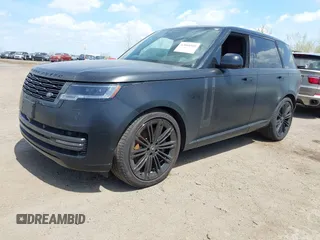 2024 Land Rover Range Rover SE z VIN SALKP9E96RA092327, wystawiony jako IAAI lot #42060310 z przebiegiem 41 594 mil mil oraz . Historia ofert i sprzedaży dostępna na DreamBid. Obrazek 2.