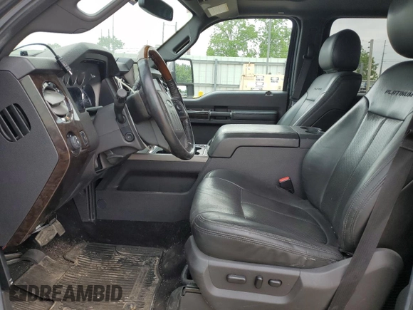 2014 Ford F-250 XL z VIN 1FT7W2BT3EEA20317, wystawiony jako Copart lot #60618925 z przebiegiem 210 432 mil mil oraz Czysty tytuł • Clean title. Historia ofert i sprzedaży dostępna na DreamBid. Obrazek 7.