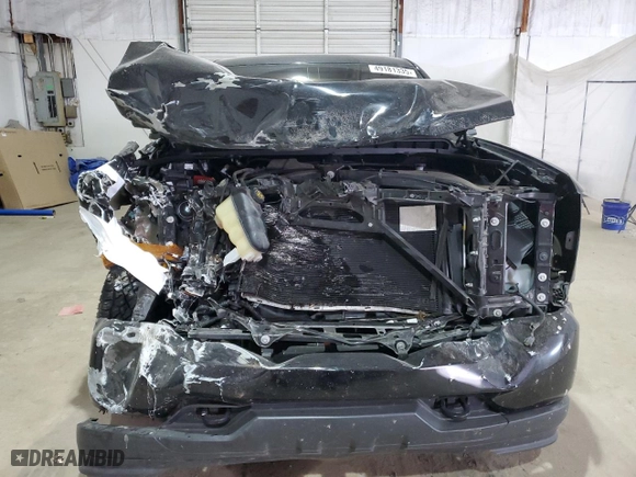 2018 Chevrolet Silverado 1500 Custom with VIN 3GCUKPEC7JG455805, listed as a Copart auction lot 49181335 with 0 mi miles and Salvage Title. Bid and sale history available at carsss.com. Image 5.