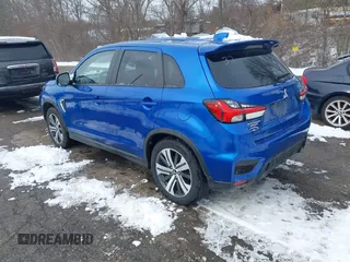2022 Mitsubishi Outlander Sport ES with VIN JA4ARUAU3NU010938, listed as a IAAI auction lot 41478045 with 24,357 mi miles. Bid and sale history available at carsss.com. Image 3.