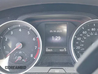 2015 Volkswagen GTI S z VIN 3VW4T7AUXFM098038, wystawiony jako IAAI lot #42279581 z przebiegiem 83 825 mil mil oraz . Historia ofert i sprzedaży dostępna na DreamBid. Obrazek 15.