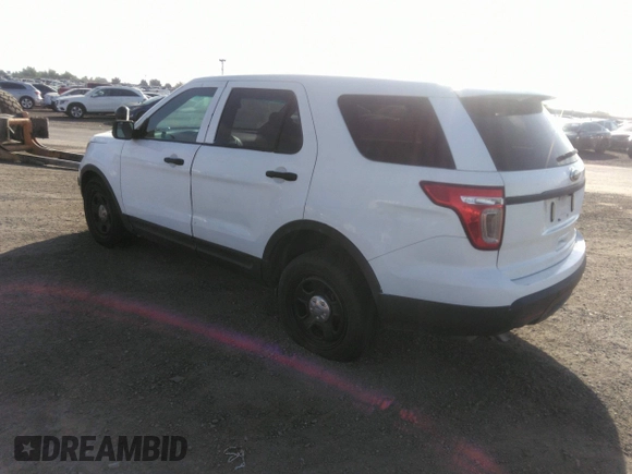 2013 Ford Utility Police Interceptor with VIN 1FM5K8AR7DGC25908, listed as a IAAI auction lot 42003694 with 137,422 mi miles. Bid and sale history available at carsss.com. Image 3.
