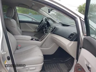 2009 Toyota Venza with VIN 4T3ZE11A49U009153, listed as a IAAI auction lot 41932170 with 111,689 mi miles and . Bid and sale history available at carsss.com. Image 5.