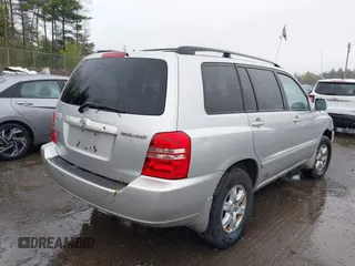2003 Toyota Highlander z VIN JTEHF21A430103216, wystawiony jako IAAI lot #42242245 z przebiegiem 176 151 mil mil oraz . Historia ofert i sprzedaży dostępna na DreamBid. Obrazek 4.