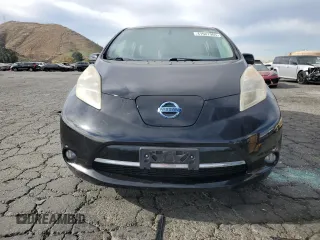2011 Nissan LEAF SL with VIN JN1AZ0CP0BT004797, listed as a Copart auction lot 42435985 with 39,881 mi miles and Clean Title. Bid and sale history available at carsss.com. Image 5.