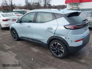 2023 Chevrolet Bolt EUV Premier with VIN 1G1FZ6S0XP4128094, listed as a IAAI auction lot 41606754 with 40,210 mi miles. Bid and sale history available at carsss.com. Image 3.